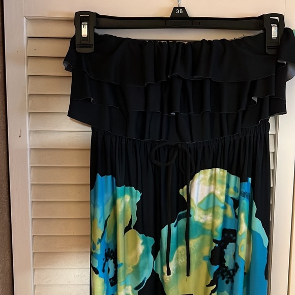 🔥3 for $25🔥 CUTE STRAPLESS BLACK WITH YELLOW GREEN AND BLUE FLOWERS SZ PS - Picture 4 of 7